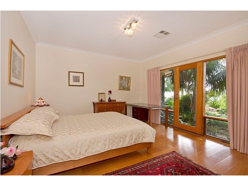 27 Woodland  Way, Teringie SA 5072