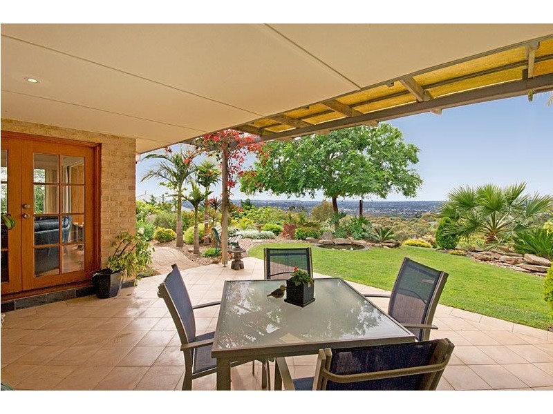 27 Woodland  Way, Teringie SA 5072