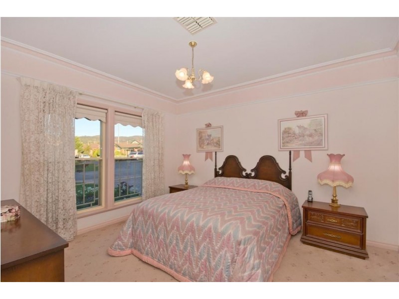 18 Robran Court, Newton SA 5074