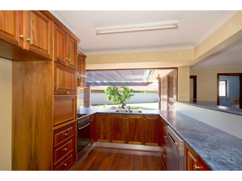 21 Erong Avenue, (Tea Tree Gully Council), Gilles Plains SA 5086