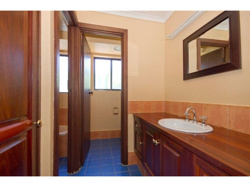 21 Erong Avenue, (Tea Tree Gully Council), Gilles Plains SA 5086