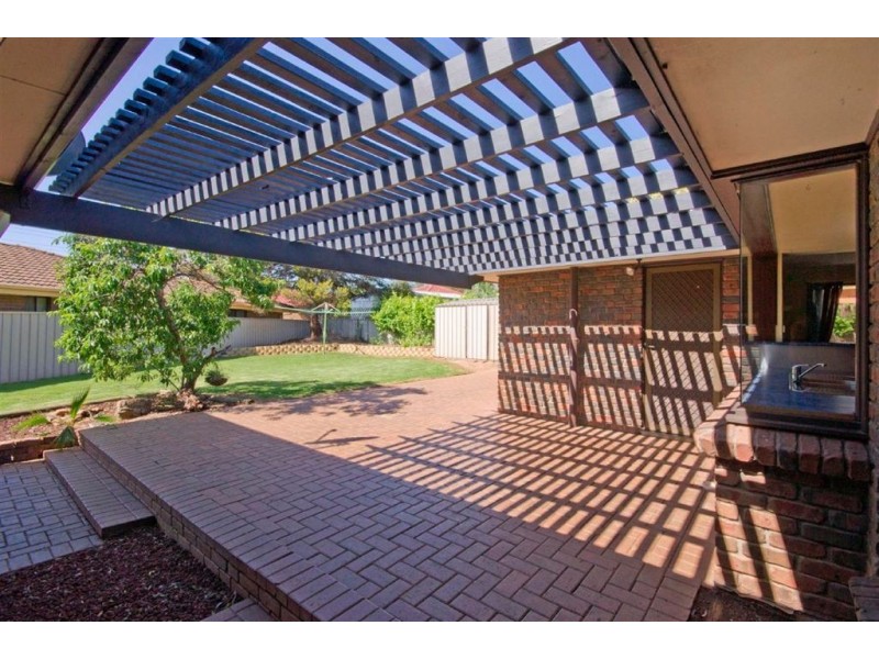 21 Erong Avenue, (Tea Tree Gully Council), Gilles Plains SA 5086