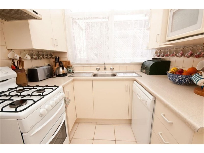 1 Rodney Avenue, Tranmere SA 5073