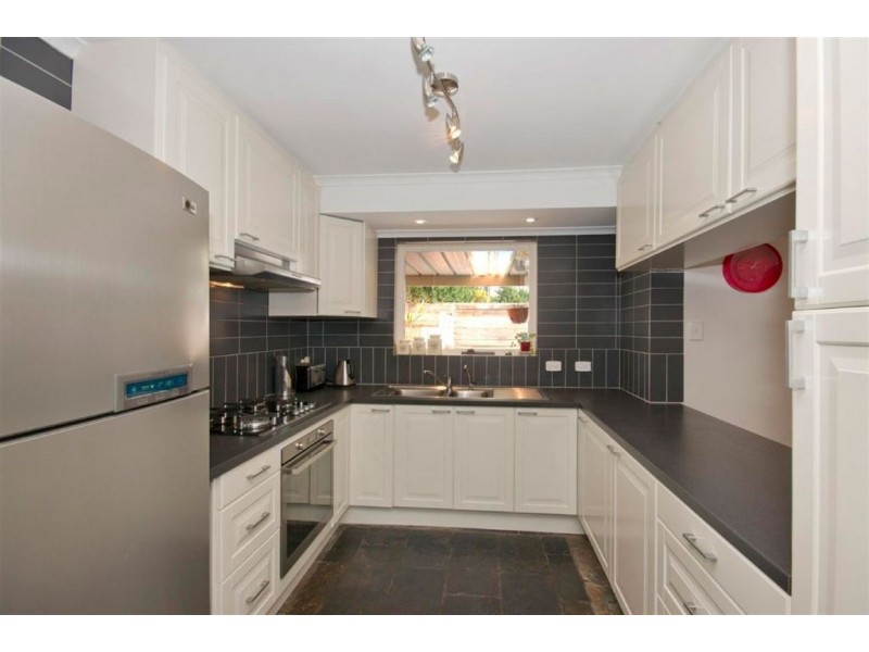 14 Anona Way, Fairview Park SA 5126