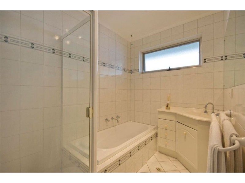 14 Anona Way, Fairview Park SA 5126