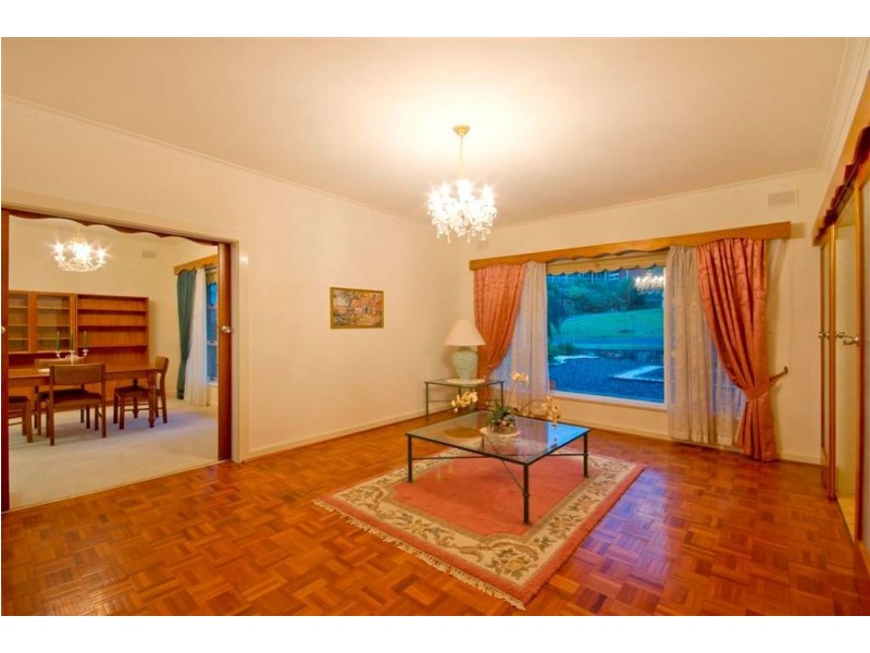 31 Gordo Avenue, Wattle Park SA 5066