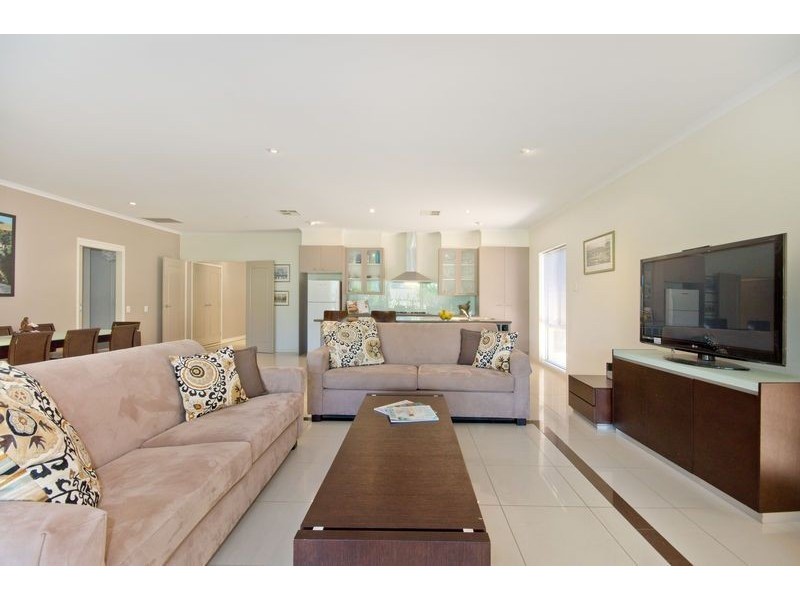 12 Olive Road, Stepney SA 5069