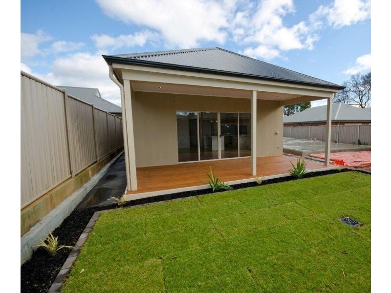 33 B Bricknell Street, Magill SA 5072