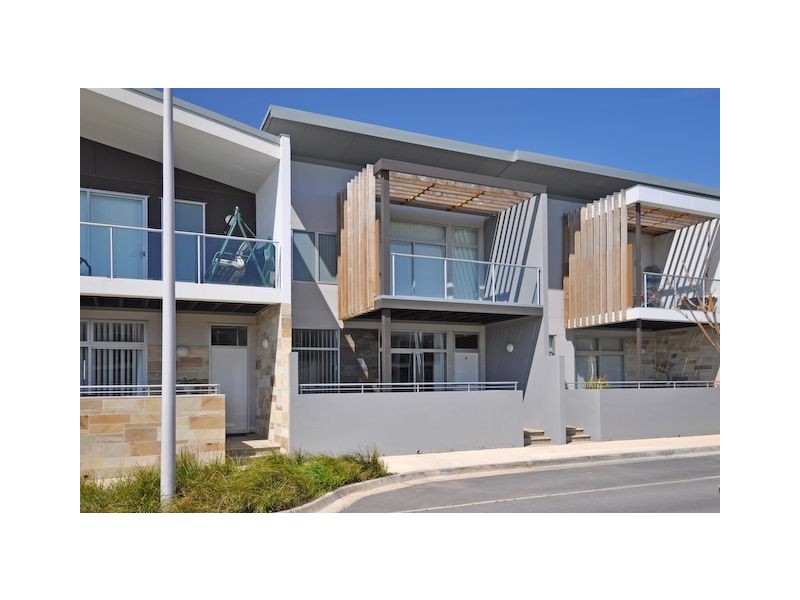 4 Kudlyo Close, New Port SA 5015
