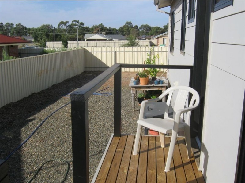 15 Cairns Crescent, Riverton SA 5412