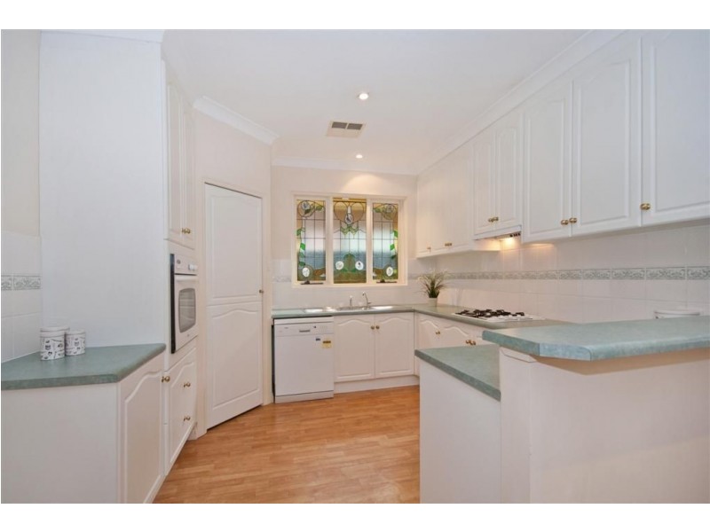2A Kent Avenue, Fulham Gardens SA 5024