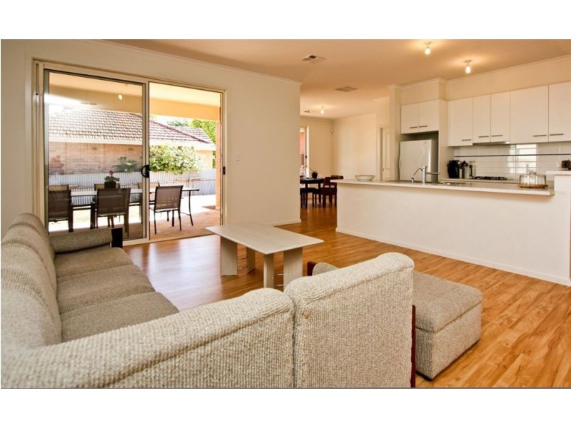4 Cranbrook Avenue, Rostrevor SA 5073