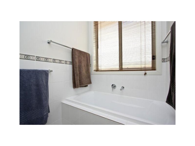 4 Cranbrook Avenue, Rostrevor SA 5073