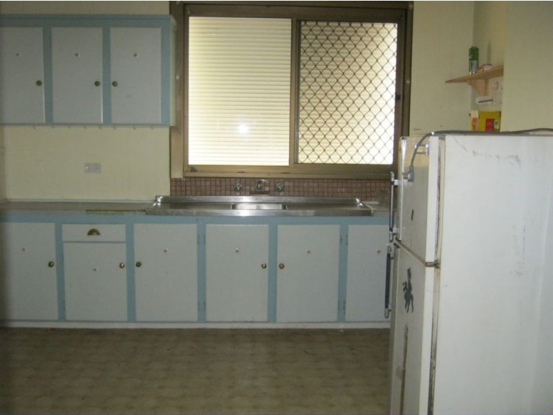 32 Redward Ave, Greenacres SA 5086