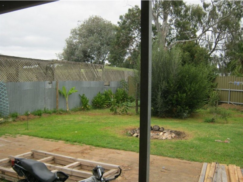19 Leander Crescent, Greenacres SA 5086