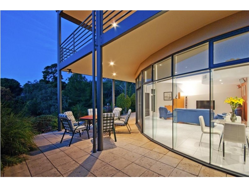 14B St Albans Drive, Burnside SA 5066