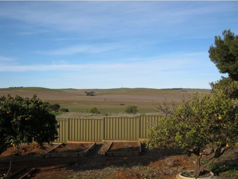 RSD Range Road Hansborough, Via, Kapunda SA 5373