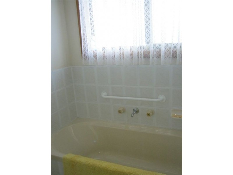 42 Masters Street, Riverton SA 5412