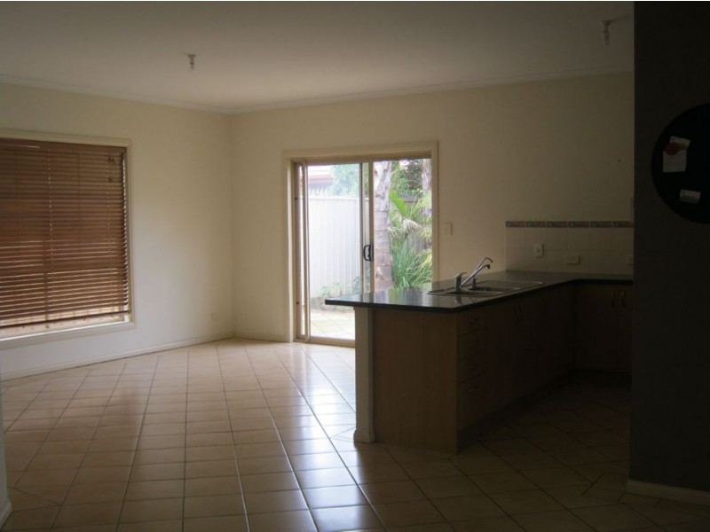 8A Warramunga Street, Greenacres SA 5086