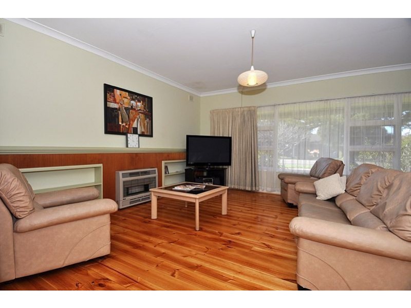 11 Pine Avenue, Glenelg North SA 5045