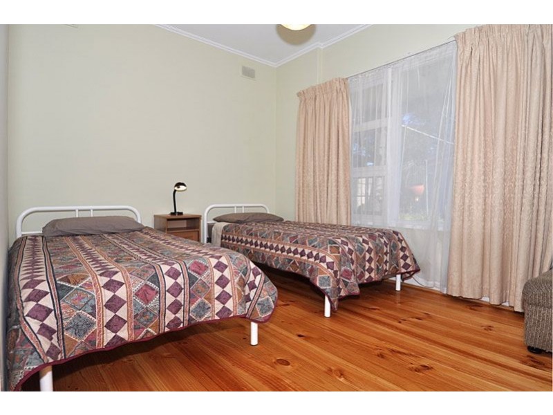 11 Pine Avenue, Glenelg North SA 5045