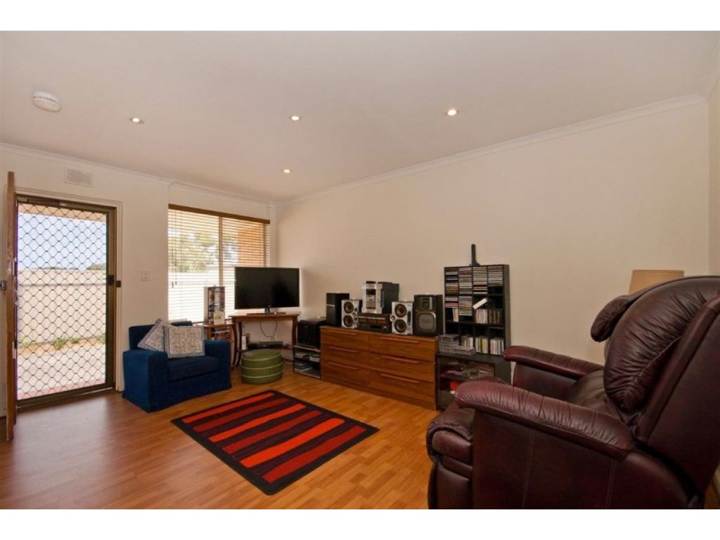 2/8 Grivell Street, Campbelltown SA 5074