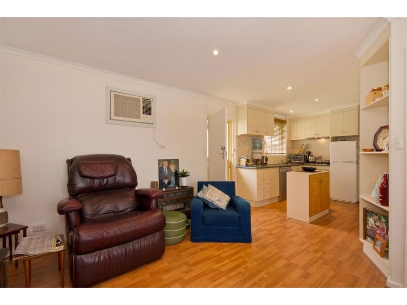 2/8 Grivell Street, Campbelltown SA 5074