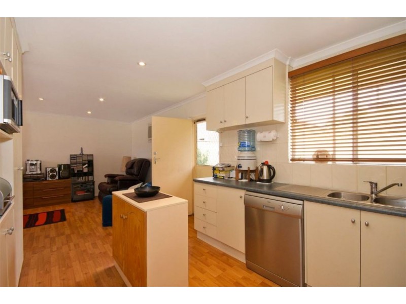 2/8 Grivell Street, Campbelltown SA 5074