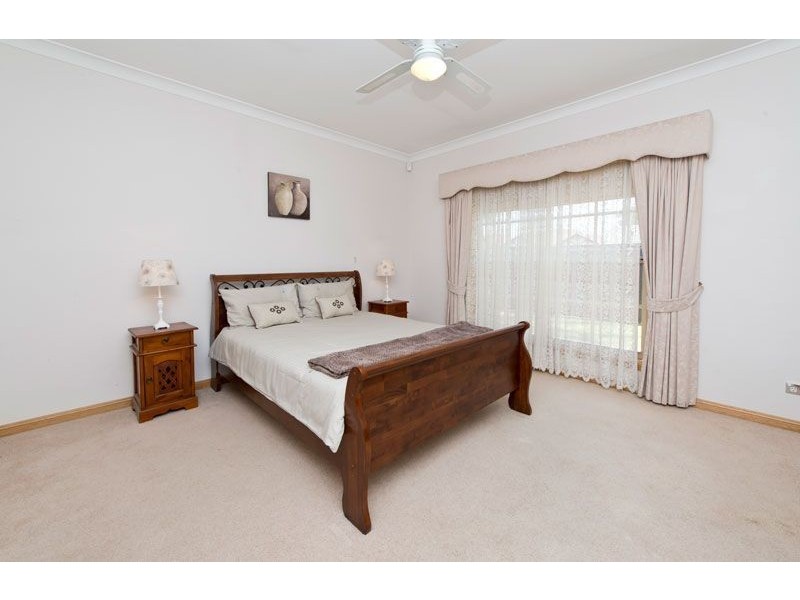 52 Hallett Avenue, Tranmere SA 5073