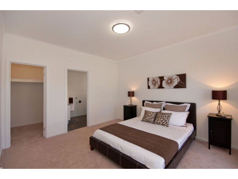 24 McCarthy Avenue, Hectorville SA 5073