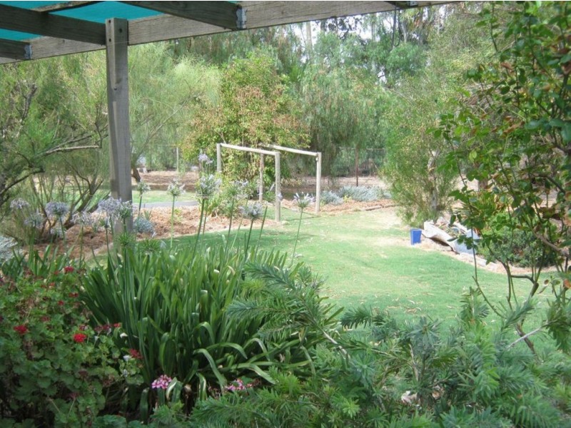 12 Elizabeth Street, Manoora SA 5414