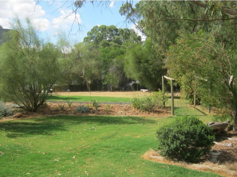 12 Elizabeth Street, Manoora SA 5414