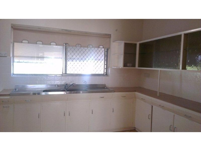 4 Rostrevor Avenue, Rostrevor SA 5073