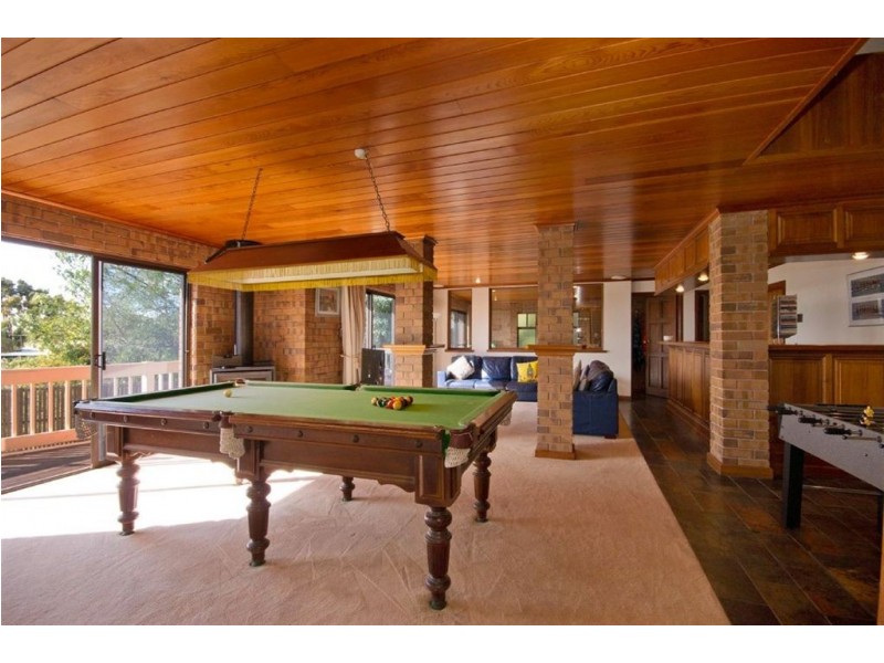 12 Woodhouse Crescent, Wattle Park SA 5066