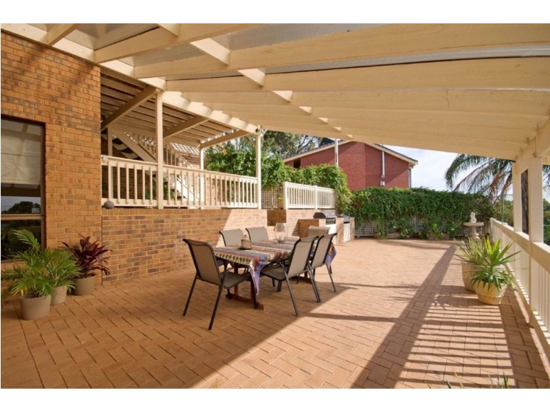 12 Woodhouse Crescent, Wattle Park SA 5066