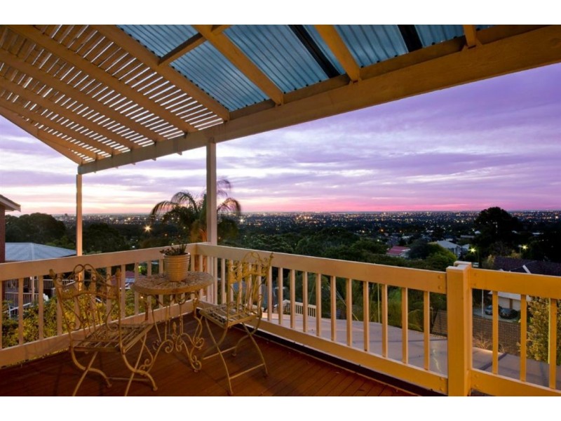 12 Woodhouse Crescent, Wattle Park SA 5066