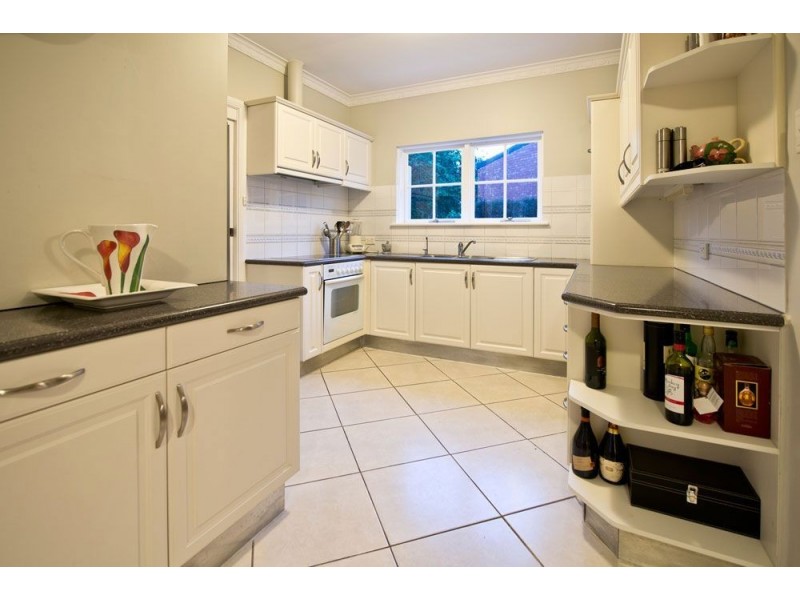 25 Kurralta Drive, Burnside SA 5066