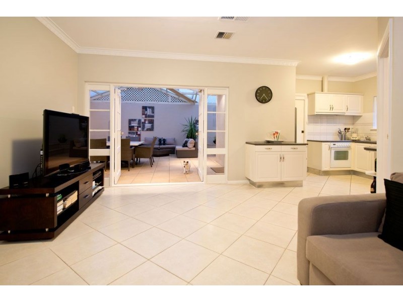 25 Kurralta Drive, Burnside SA 5066