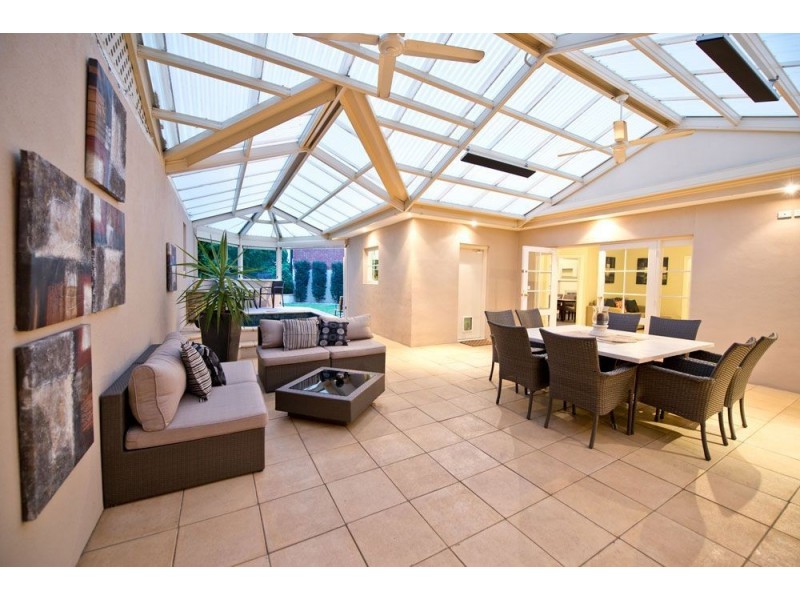 25 Kurralta Drive, Burnside SA 5066