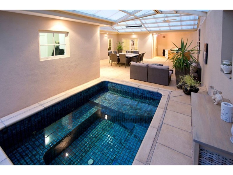 25 Kurralta Drive, Burnside SA 5066