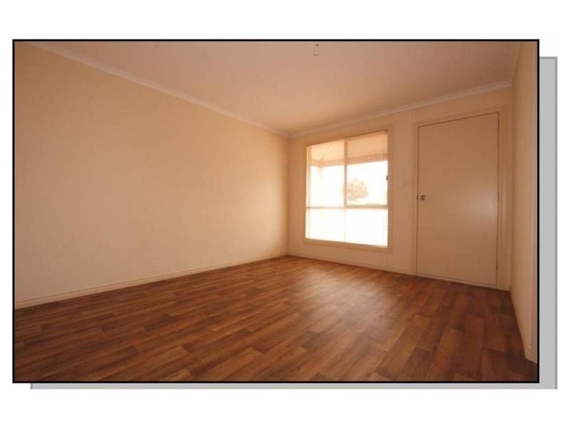 12 Schick Street, Loxton SA 5333