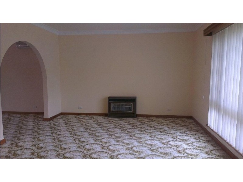 8 Giles Road, Rostrevor SA 5073