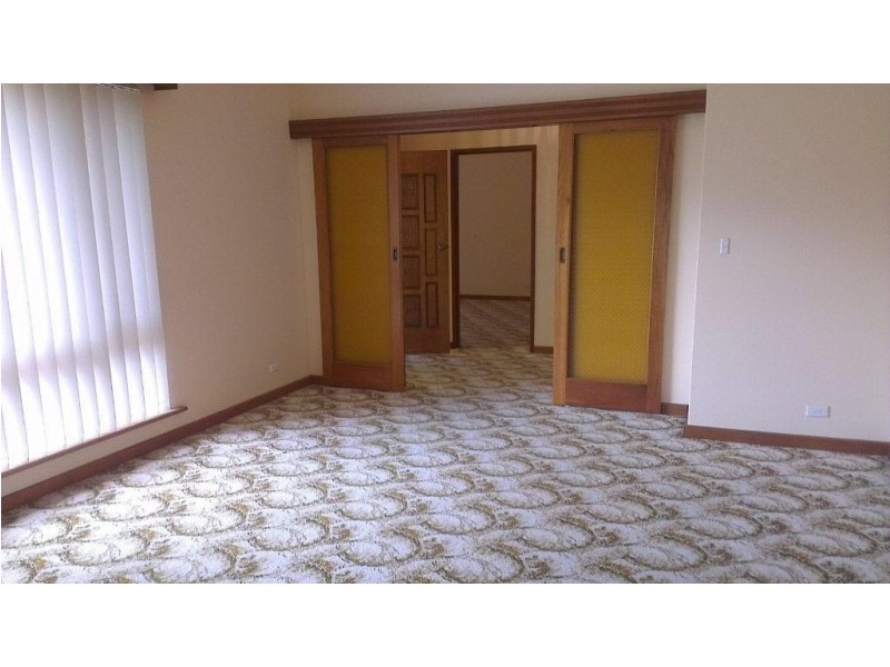 8 Giles Road, Rostrevor SA 5073