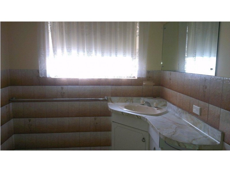 8 Giles Road, Rostrevor SA 5073