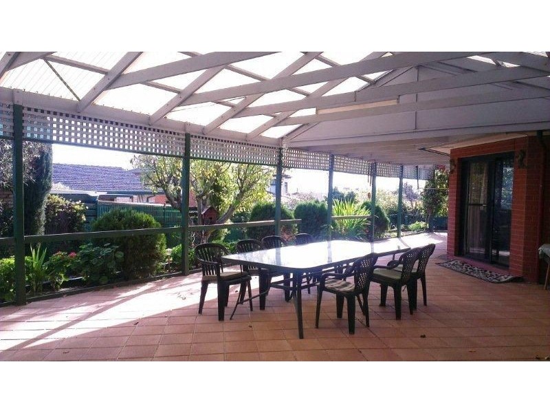 4 Apanina Way, Rostrevor SA 5073