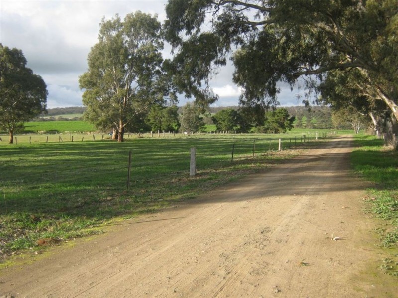 785 Marrabel Rd, Hamilton SA 5373