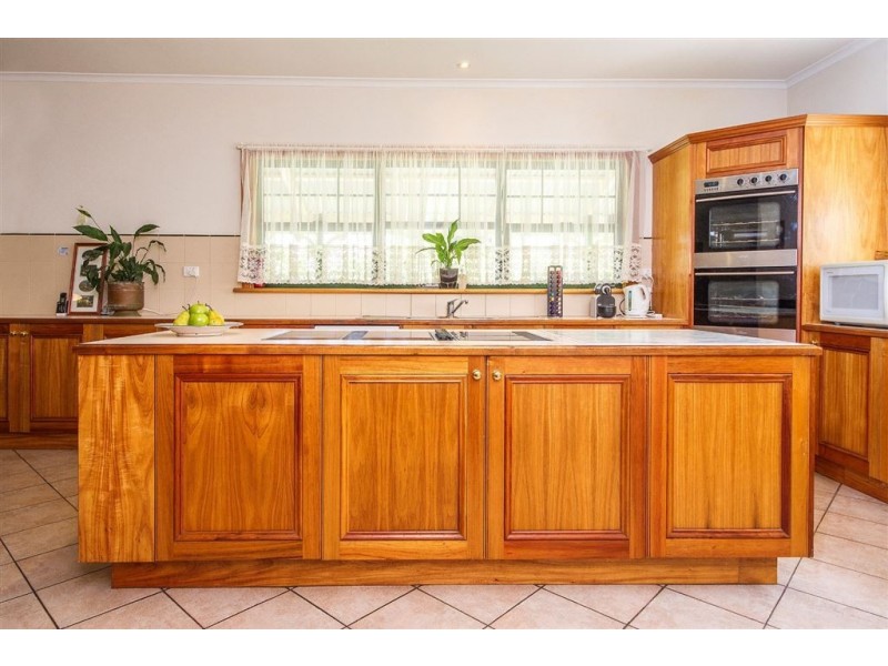 253 Marble Hill Road, Norton Summit SA 5136