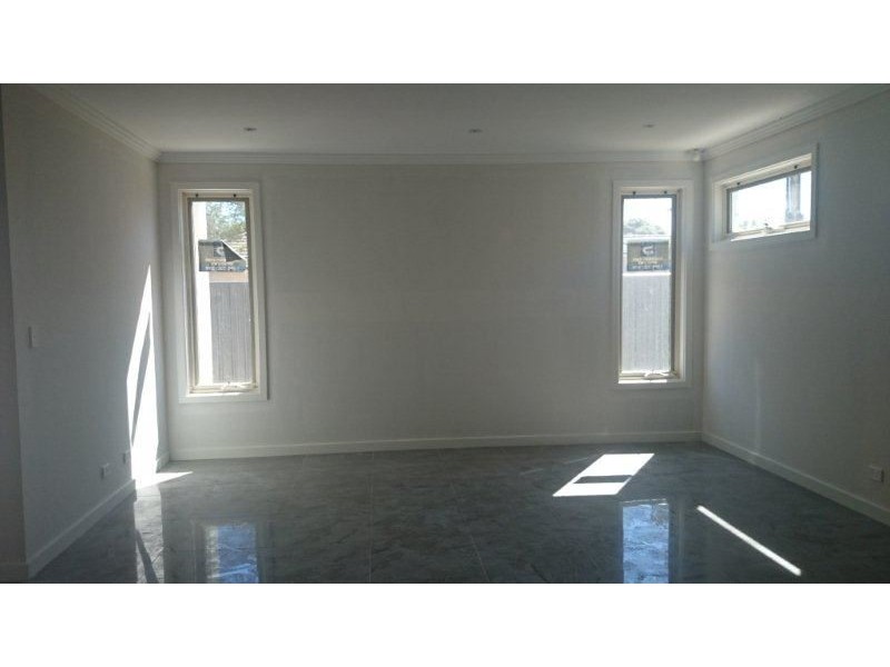 1 Britton Avenue, Tranmere SA 5073