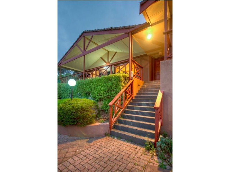 3 Oceanview Crescent, Mount Osmond SA 5064