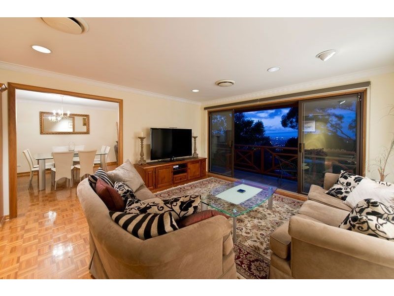 3 Oceanview Crescent, Mount Osmond SA 5064